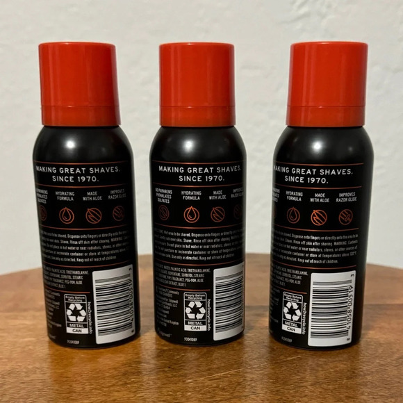 3 Pack - Edge Sensitive Skin Shave Gel with Aloe, 2.75 oz - Picture 3 of 6